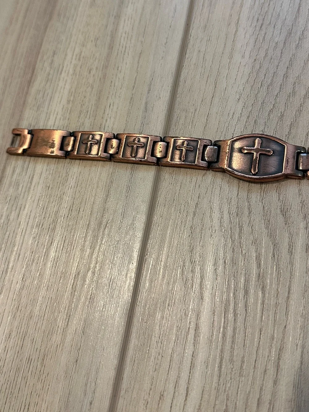 VTG Copper Religious Cross Link Bracelet (9 Inches)